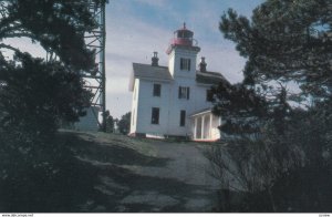 LIGHTHOUSE , Newport , Oregon , 50-60s