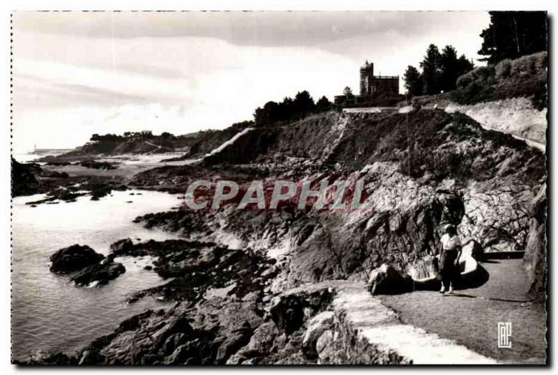 Postcard Moderne St Quay Portrieux The Promenade along the Cote Sauvage