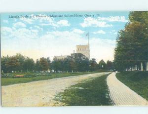 Unused Divided-Back STREET SCENE Quincy Illinois IL W1650