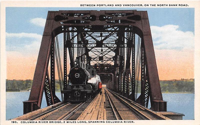 Railroad Train Bridge Columbia River Oregon Washington 1920s postcard