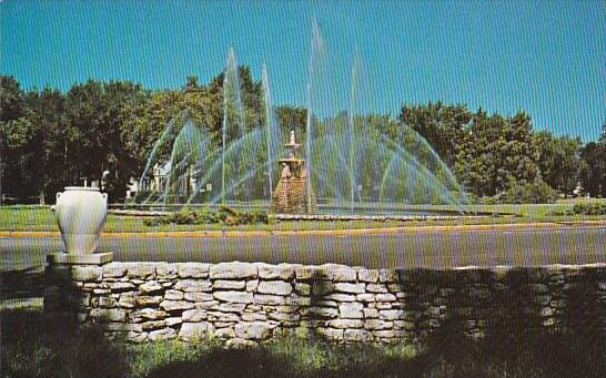 The Meyer Circle Fountain Ward Parkway And Meyer Boulevard Kansas City Missouri