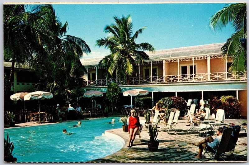 The Bahama Islands Nassau Pool & Dining Terrace Pilot House Club Postcard