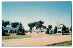 c1950's Westwick Motel Roadside Sioux Falls South Dakota SD Vintage Postcard