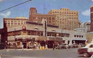 Greyhound Bus Terminal Depot Detroit Michigan 1950 postcard