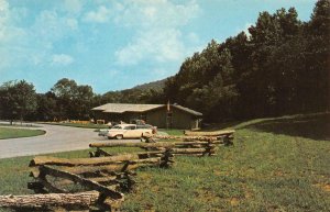 BRIDGEPORT, AL Alabama  RUSSELL CAVE NATIONAL MONUMENT 50's Car  Chrome Postcard