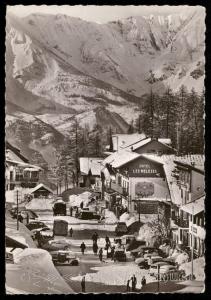 Valberg - la grande rue sous la neige