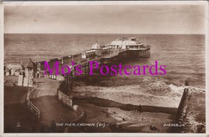 Norfolk Postcard - Cromer, The Pier. Posted 1934 - HM374