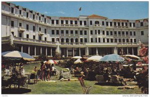 A scene from Hotel Polana swimming pool, 40-60s