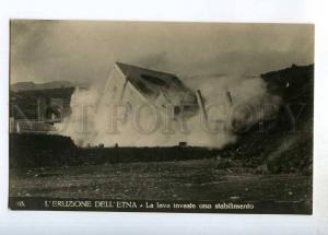 247801 ITALY Eruption volcano Etna lava destroys home photo