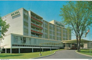 BROCKVILLE, Ontario, 1950-60s ; Skyline Hotel