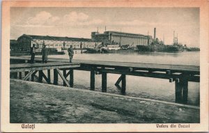 Romania Galati Vedere din Docuri Galaţi Vintage Postcard C307