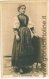 05109 VINTAGE POSTCARD: POWER - CASTELGRANDE: COSTUMES-