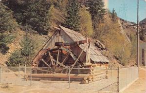 SKAGIT RIVER WASHINGTON REPLICA OF DAVIS POWERHOUSE FOR ROADHOUSE POSTCARD 1960s