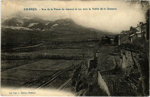 CPA EMBRUN - Vue de la Plaine de dessours le roc avec la Vallée (112790)