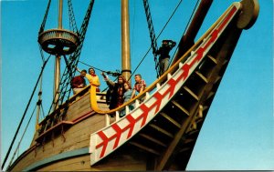 Visitors Susan Constant II Jamestown Virginia VA VTG Postcard UNP Unused Vintage 