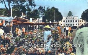 Vietnam, Viet Nam,  Nhân Vật Saigon Flower market NguyenHue Street 