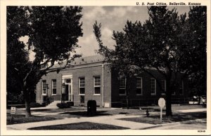 Gel Postcard United States Post Office in Belleville, Kansas