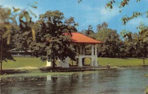 ROCHESTER, NY  New York             PAVILION AT SENECA PARK             Postcard