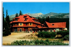 Num-Ti-Jah Lodge Lake Louise Alberta Canada UNP Chrome Postcard S15