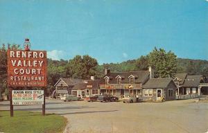 Berea Kentucky Renfro Valley Lodge Street View Vintage Postcard K90568