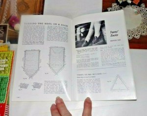 Vtg 1970's Coats & Clark's Craft Book Lot Learn How To Tat Crochet Needlepoint D