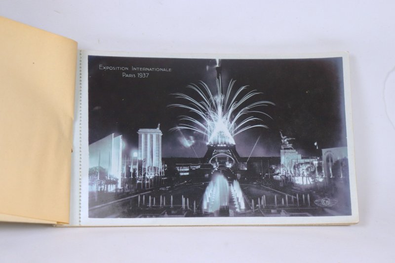 1937 Paris Exposition Photo Postcard Booklet 10 Veritables Photographies 6X3.5