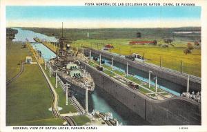 BR44613 General view of gatun locks Panama Canal panama