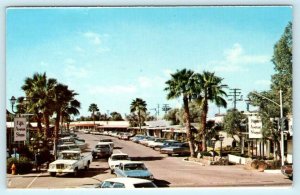 SCOTTSDALE, Arizona AZ ~ Street Scene FIFTH AVENUE 1973 Shopping Area Postcard