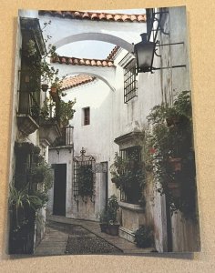 POSTCARD UNUSED -  STREET OF THE ARCHES, BARCELONA, SPAIN