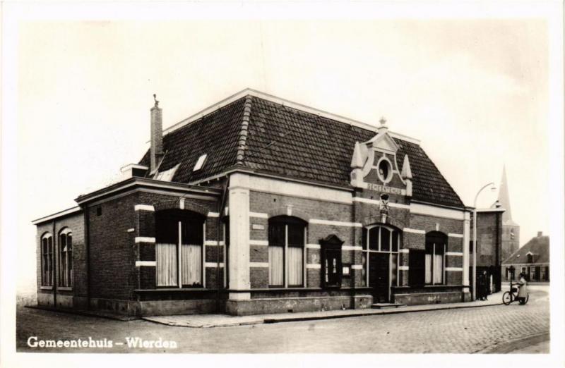 CPA AK Wierden Gemeentehuis NETHERLANDS (728736)