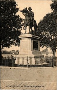 CPA MONTEREAU - Statue de Napoleon Ier (292848)