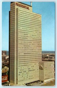 2 Postcards CHICAGO, Illinois IL ~ Art Institute & PRUDENTIAL BUILDING ca 1960s