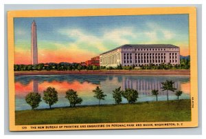 Vintage 1930's Postcard Bureau of Engraving Building on Potomac Washington DC