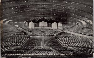 Postcard Interior Auditorium Largest Organ in World Ocean Grove, New Jersey