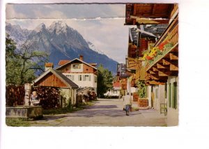 Houses in Garmisch-Partenkirchen, Zugsitzgruppe Mountain, Germany