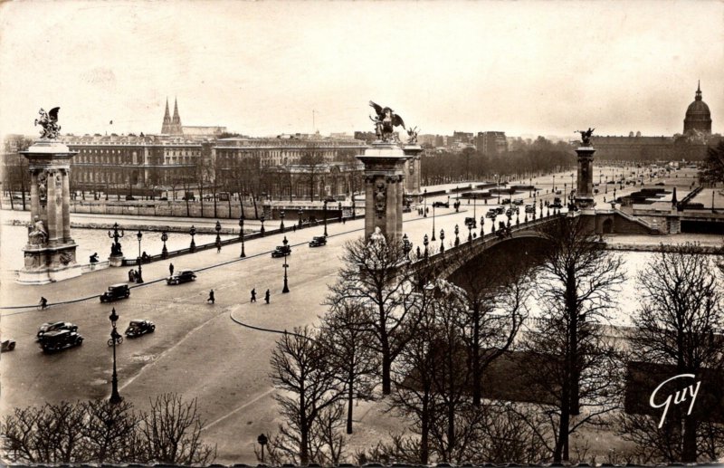 France Paris Pont Alexandre III et esplanade des Invalides 1945