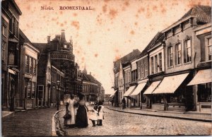 Netherlands Markt Roosendaal Vintage Postcard C089