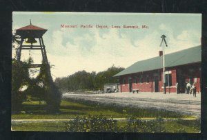 LEES SUMMIT MISSOURI PACIFIC RAILROAD DEPOT TRAIN STATION VINTAGE POSTCARD