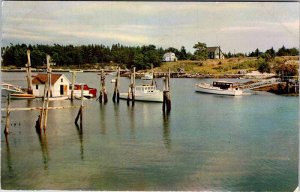 Postcard PIER SCENE Southport Maine ME AM4515