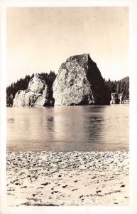 Boswell Bay Alaska~Sea Gull Rocks~1940s Sawyers RPPC Postcard