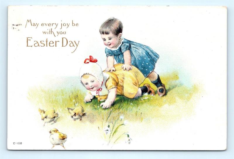 Postcard Easter Day Children Playing With Chicks 1918 I18