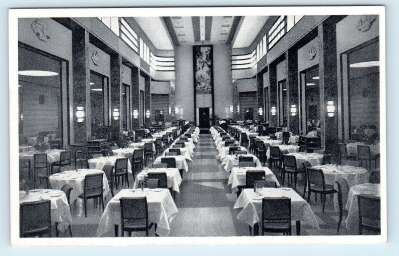 MONTREAL, Quebec, Canada ~ RESTAURANT T Eaton Department Store c1930s  Postcard