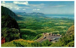 Nuuanu Pali in the path of trade winds Oahu Hawaii Postcard