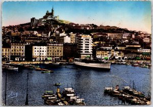 Marseille - Le Port Et Notre Dame De La Garde France Boats/Ships Postcard