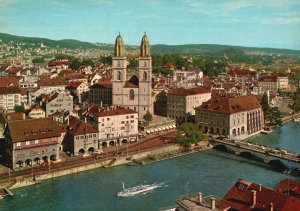 Postcard Grabmunster Und Wasserkirche Zurich Limmatquai Swiss Zürich Switzerland