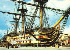 B98899 h m s victory uk    ship bateaux