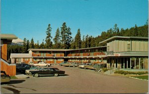 Mt. Robson Motels LTD. Jasper Park Alberta Canada Postcard PC418