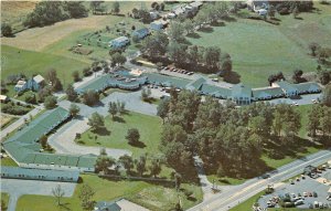 Denver Pennsylvania 1960s Postcard Colonial Motor Lodge