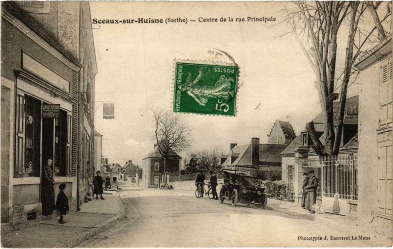 CPA Sceaux-sur-Huisne - Centre de la rue Principale (986169)