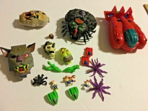 Vintage Mighty Max Bluebird & Hot Wheels Reef Raiders Lot Figures  SKU 080-031